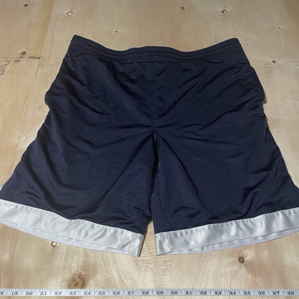 Medium Tek Gear Basketball shorts